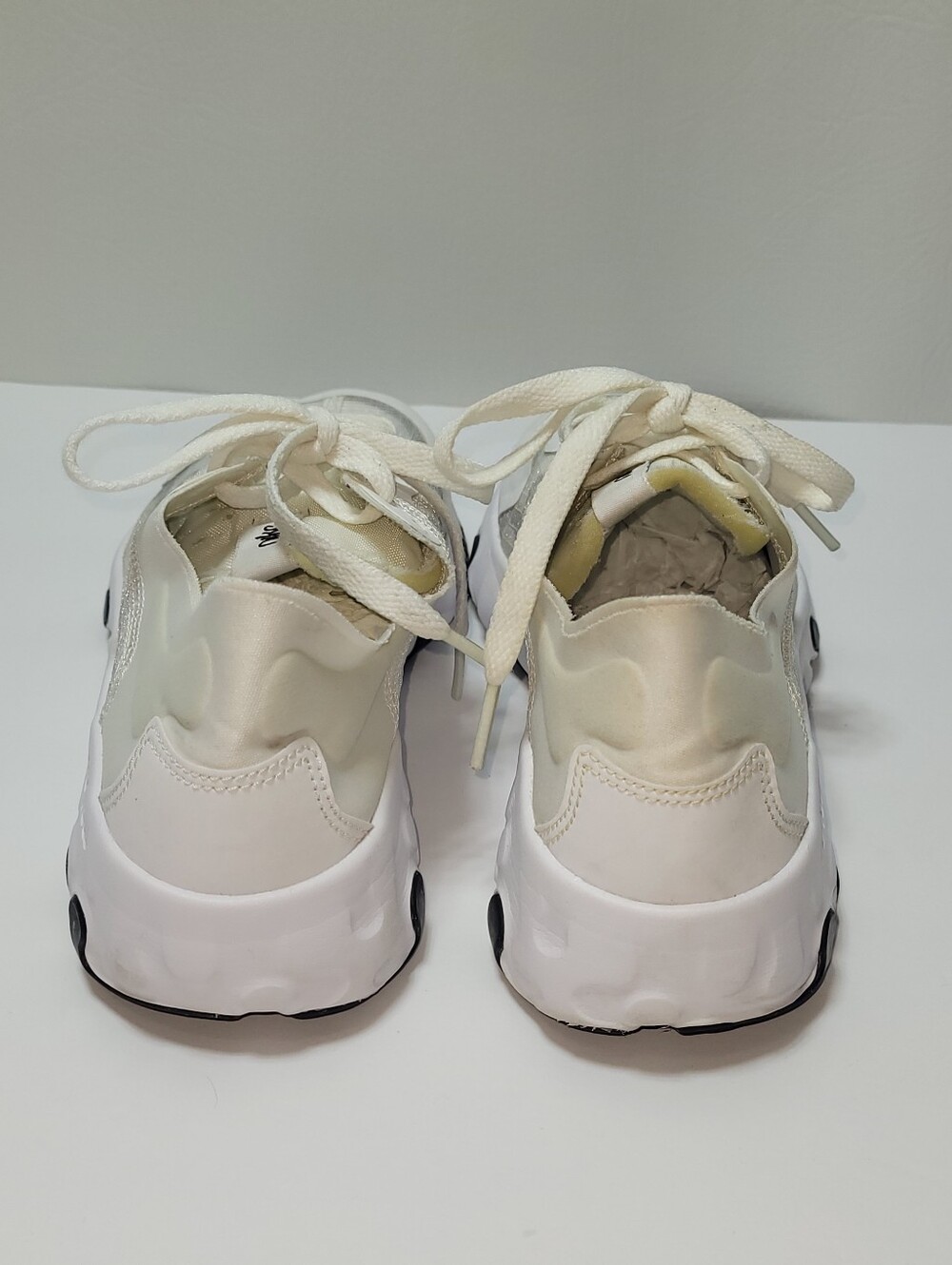 Nike Renew Lucent Sneakers - Picture 7 of 7